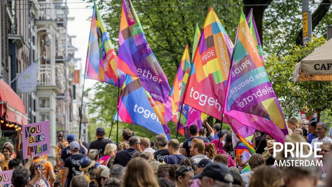 project pride vlaggen